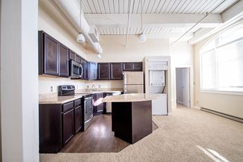 Fully-equipped kitchens